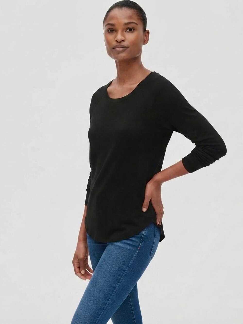Gap Raglan Sleeve Softspun long sleeve t-shirt Black Large